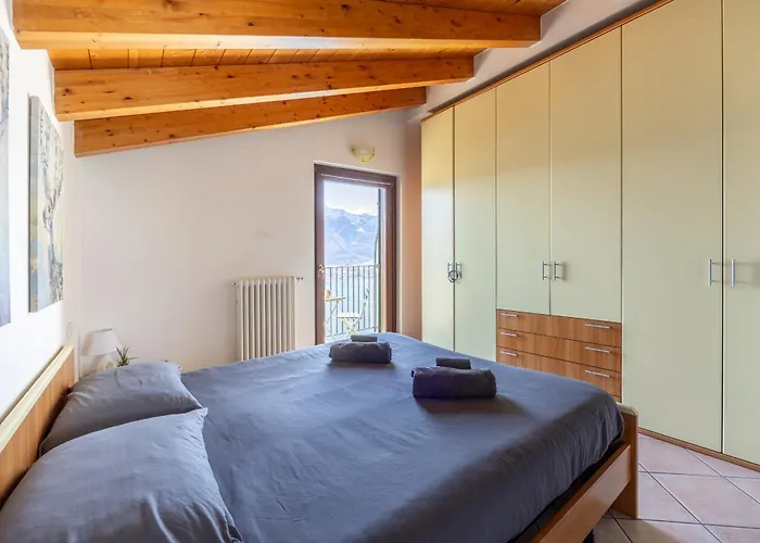 Lago Di Como - Luxury Panoramic Garden - Free Wifi Villa Gera Lario