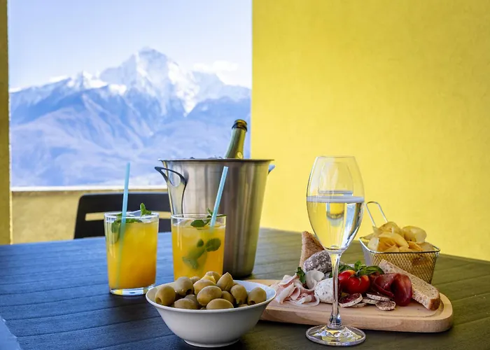 Villa Lago Di Como - Luxury Panoramic Garden - Free Wifi *